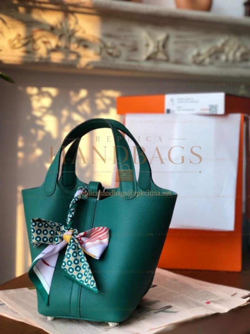 Replica Hermes Green Twilly Picotin Lock 22 Bag