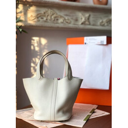 Replica Hermes Light Gray Pink Twilly Picotin Lock 22 Bag
