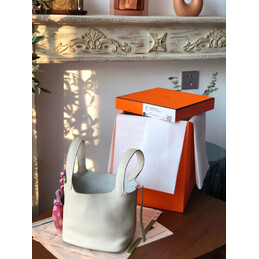 Replica Hermes Light Gray Pink Twilly Picotin Lock 22 Bag
