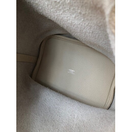 Replica Hermes Light Gray Pink Twilly Picotin Lock 22 Bag