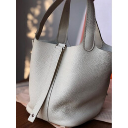 Replica Hermes Light Gray Pink Twilly Picotin Lock 22 Bag