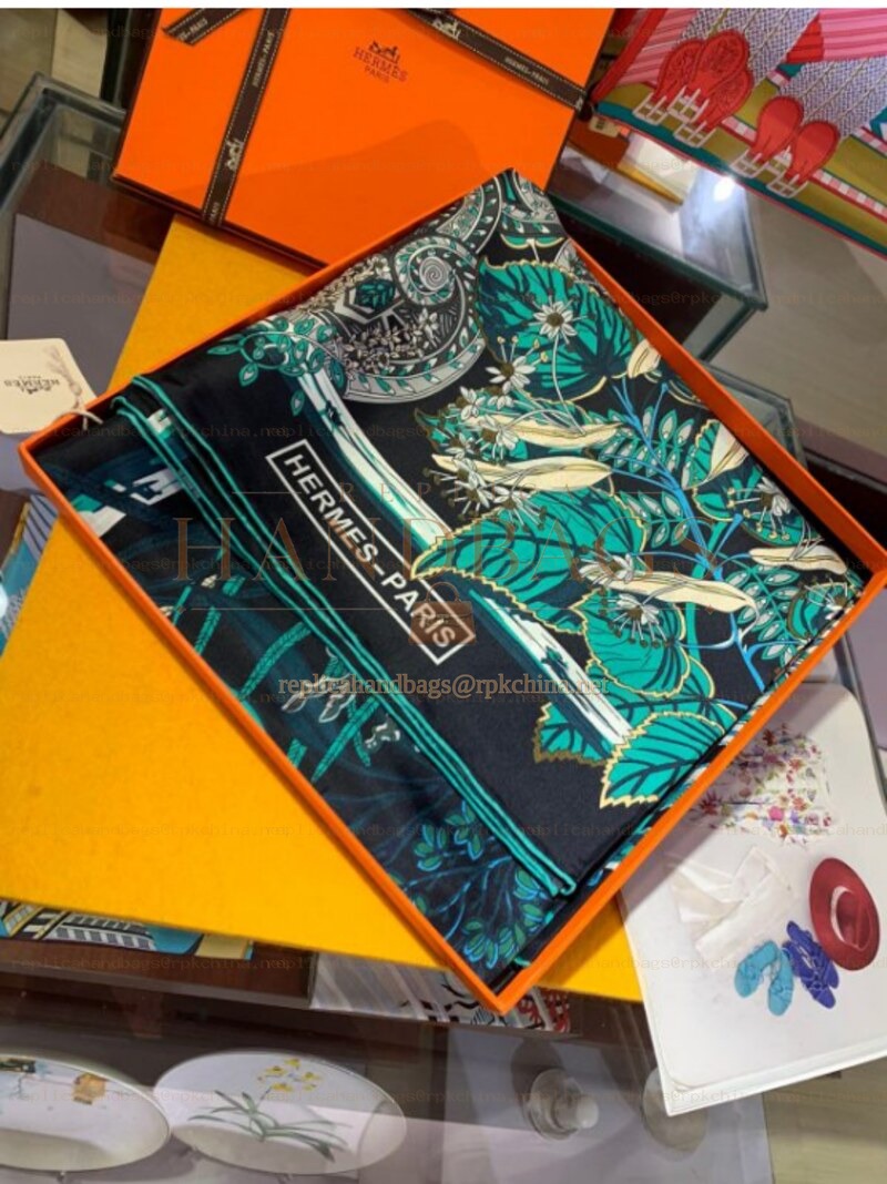 Replica Hermes Green Equestrian 90cm Silk Scarf