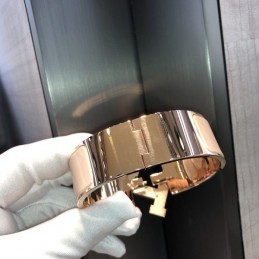 Replica Hermes rose gold wide H cuff bracelet with polished finish