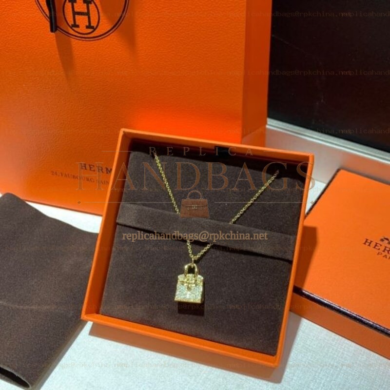 Replica Hermes gold diamond padlock necklace with sparkling stones