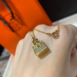 Replica Hermes gold diamond padlock necklace with sparkling stones