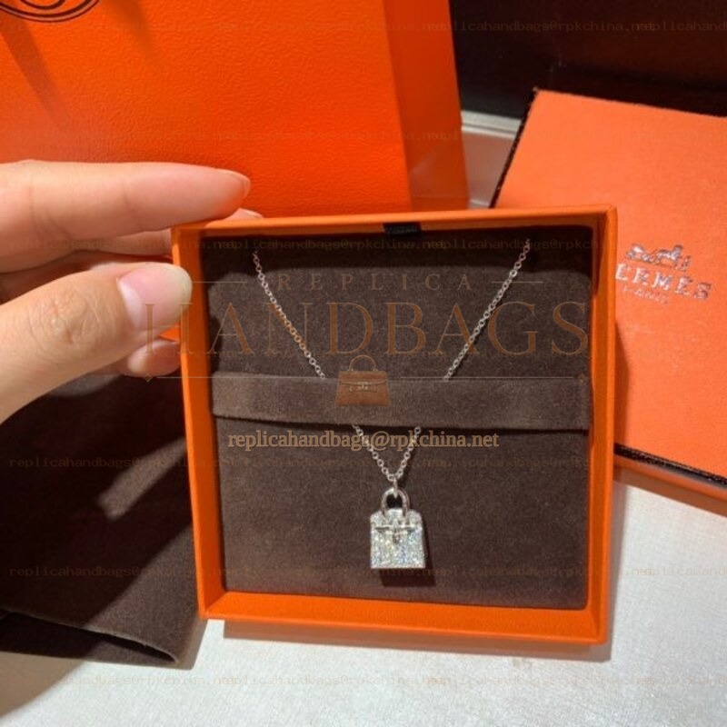 Replica Hermes silver lock pendant necklace with sparkling stones