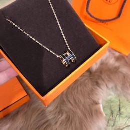 Replica Hermes black enamel H pendant necklace with polished chain