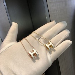 Replica Hermes white H pendant necklace with gold plated hardware options