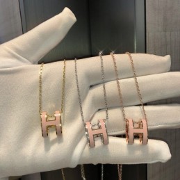 Replica Hermes pink H pendant necklace with plated hardware options