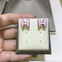 Replica Hermes pink H necklace and earrings set with optional earrings