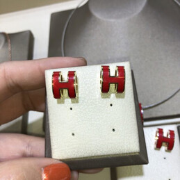 Replica Hermes red H necklace and earrings set with optional earrings