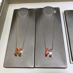 Replica Hermes orange H necklace and earrings set with optional earrings