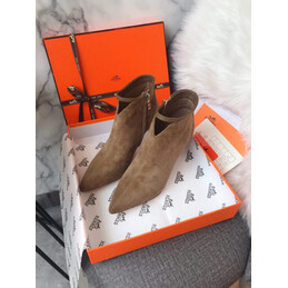 Replica Hermes Beige Suede Heeled Ankle Boot