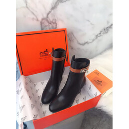 Replica Hermes Black Pointed Palladium Buckle Block Heel Boot
