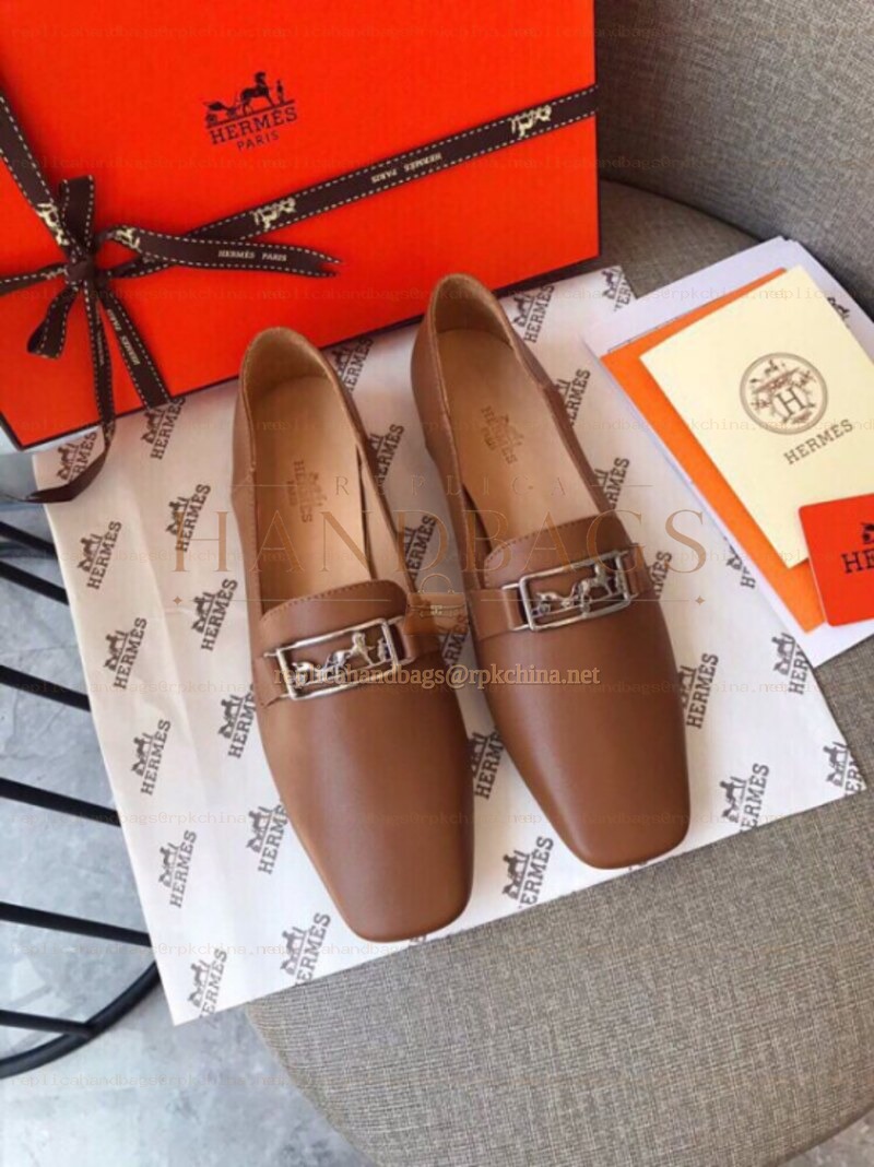 Replica Hermes Tan Palladium H Buckle Loafer