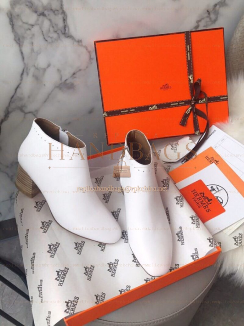Replica Hermes White Logo Print Ankle Boot