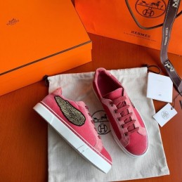 Replica Hermes Pink Embroidered Wing Sneaker