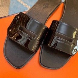 Replica Hermes Black Patent H Slide Sandal