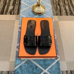 Replica Hermes Black Patent H Slide Sandal
