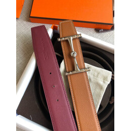 Hermes replica Burgundy Reversible Horsebit Buckle Leather Belt