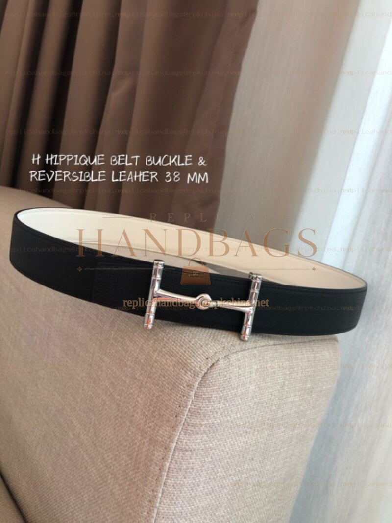 Hermes replica Black and Cream Reversible Horsebit Buckle Silver Tone Hardware Leather Belt