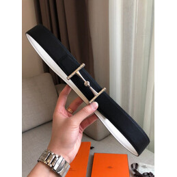 Hermes replica Black and Cream Reversible Horsebit Buckle Silver Tone Hardware Leather Belt