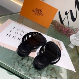 Replica Hermes Black Chain Buckle Slide Sandal