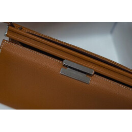 Replica Hermes Tan Clic H 21 Bag