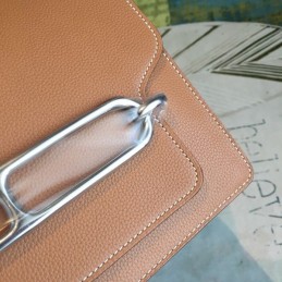Replica Hermes Tan Roulis 18 Gold Hardware Bag - Style 2