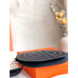 Replica Hermes Black In The Loop To Go Pouch