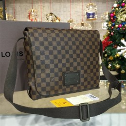 Replica Louis Vuitton Brown Damier Ebene Front Plaque Brooklyn MM