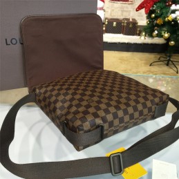 Replica Louis Vuitton Brown Damier Ebene Front Plaque Brooklyn MM