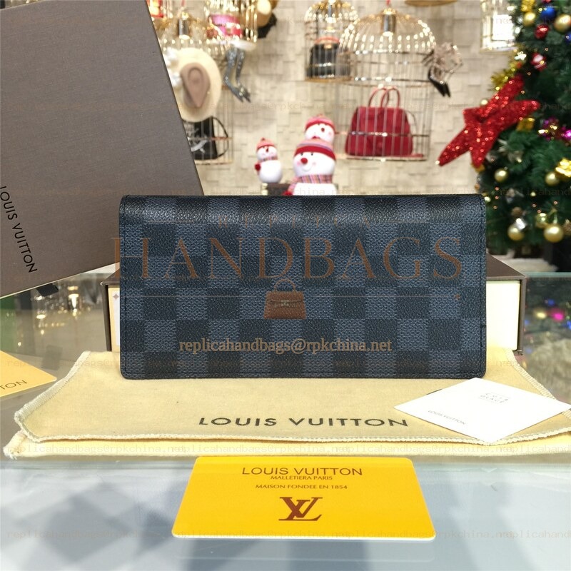Replica Louis Vuitton Gray Damier Graphite Brazza Wallet