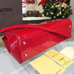 Replica Louis Vuitton Bright Red Patent Monogram Brea MM