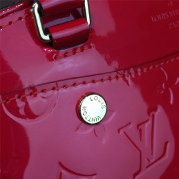 Replica Louis Vuitton Bright Red Patent Monogram Brea MM