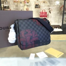 Replica Louis Vuitton Damier Graphite Red Floral District PM