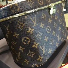 Replica Louis Vuitton Brown Monogram Pink Trim Nice Vanity Case