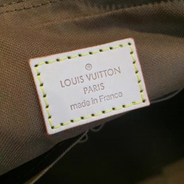 Replica Louis Vuitton Brown Monogram Classic Trotteur Beaubourg Messenger