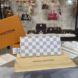 Replica Louis Vuitton White Damier Azur Pink Interior Emilie Wallet