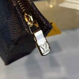 Replica Louis Vuitton Brown Damier Ebene Toiletry Pouch 26