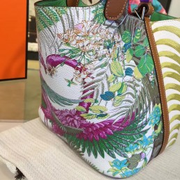 Replica Hermes Multicolor Silk In Print Picotin Lock 22 Bag