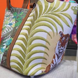 Replica Hermes Multicolor Silk In Print Picotin Lock 22 Bag