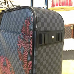 Replica Louis Vuitton Damier Graphite Red Rope Knot Pegase Legere 55
