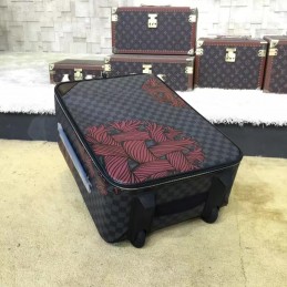 Replica Louis Vuitton Damier Graphite Red Rope Knot Pegase Legere 55