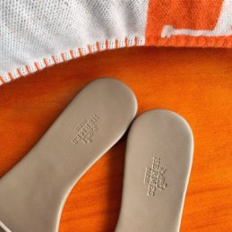 Replica Hermes Gray H Cutout Flat Slide Sandal