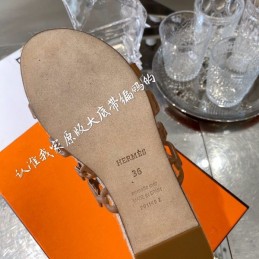 Replica Hermes Beige Woven Chain Sandal