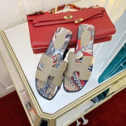 Replica Hermes Beige Floral H Slide Sandal