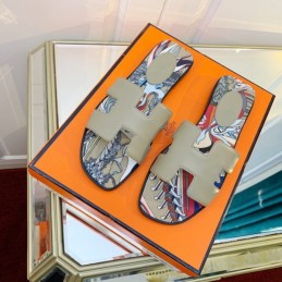 Replica Hermes Beige Floral H Slide Sandal