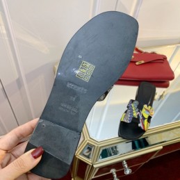 Replica Hermes Black Floral H Slide Sandal