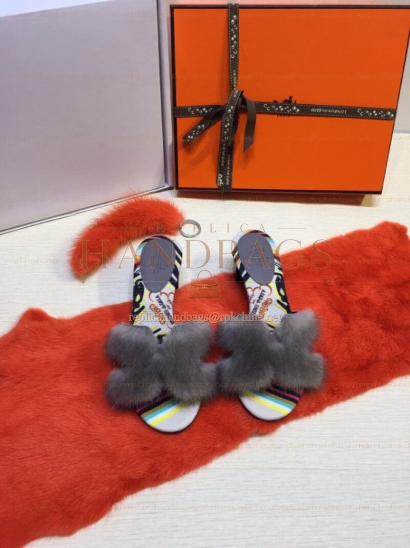 Replica Hermes Gray Fur H Slide Slipper